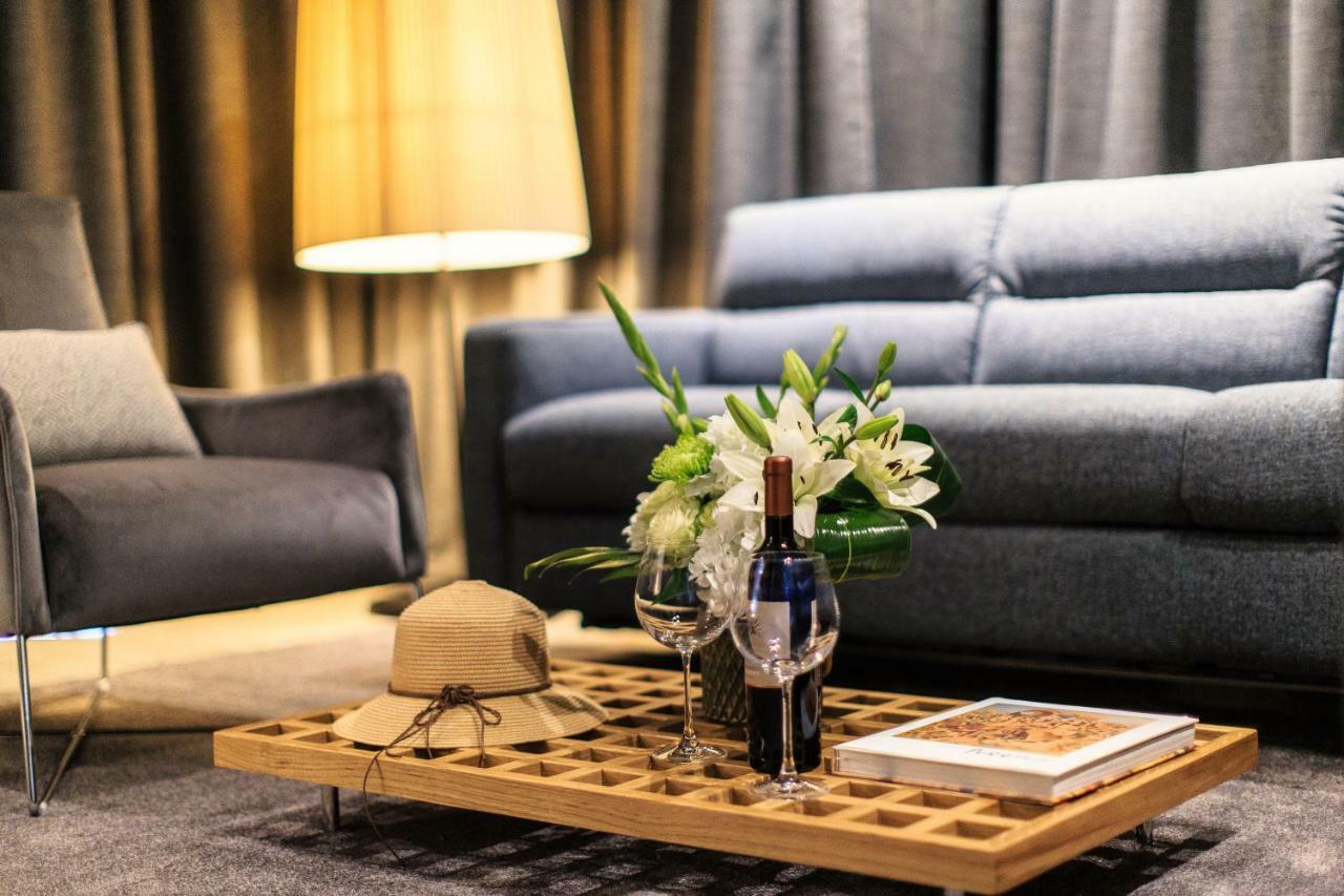 Avanti Hotel & Spa Будва Экстерьер фото